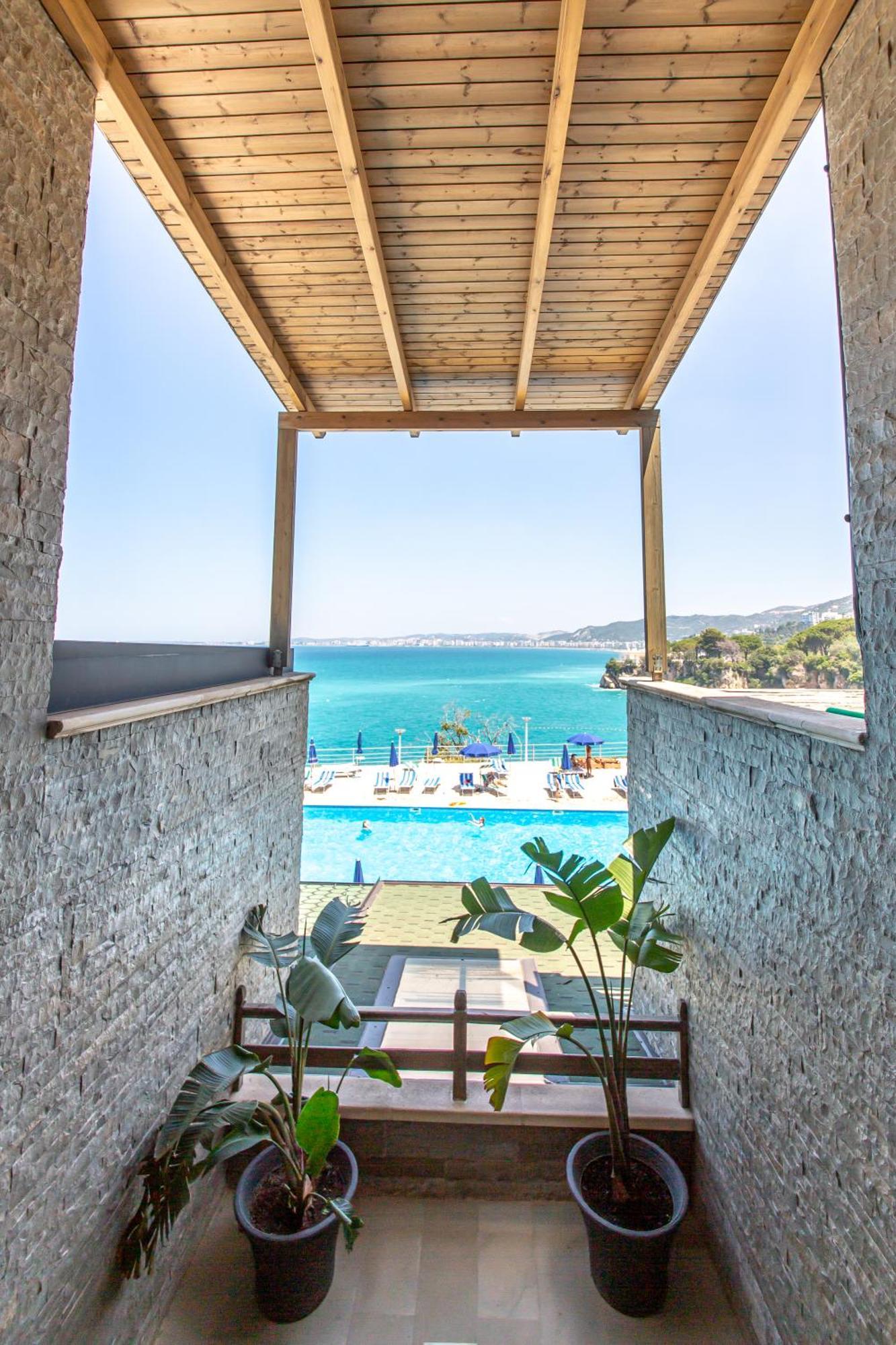 Luxury Villa 2 Vlorë Екстериор снимка