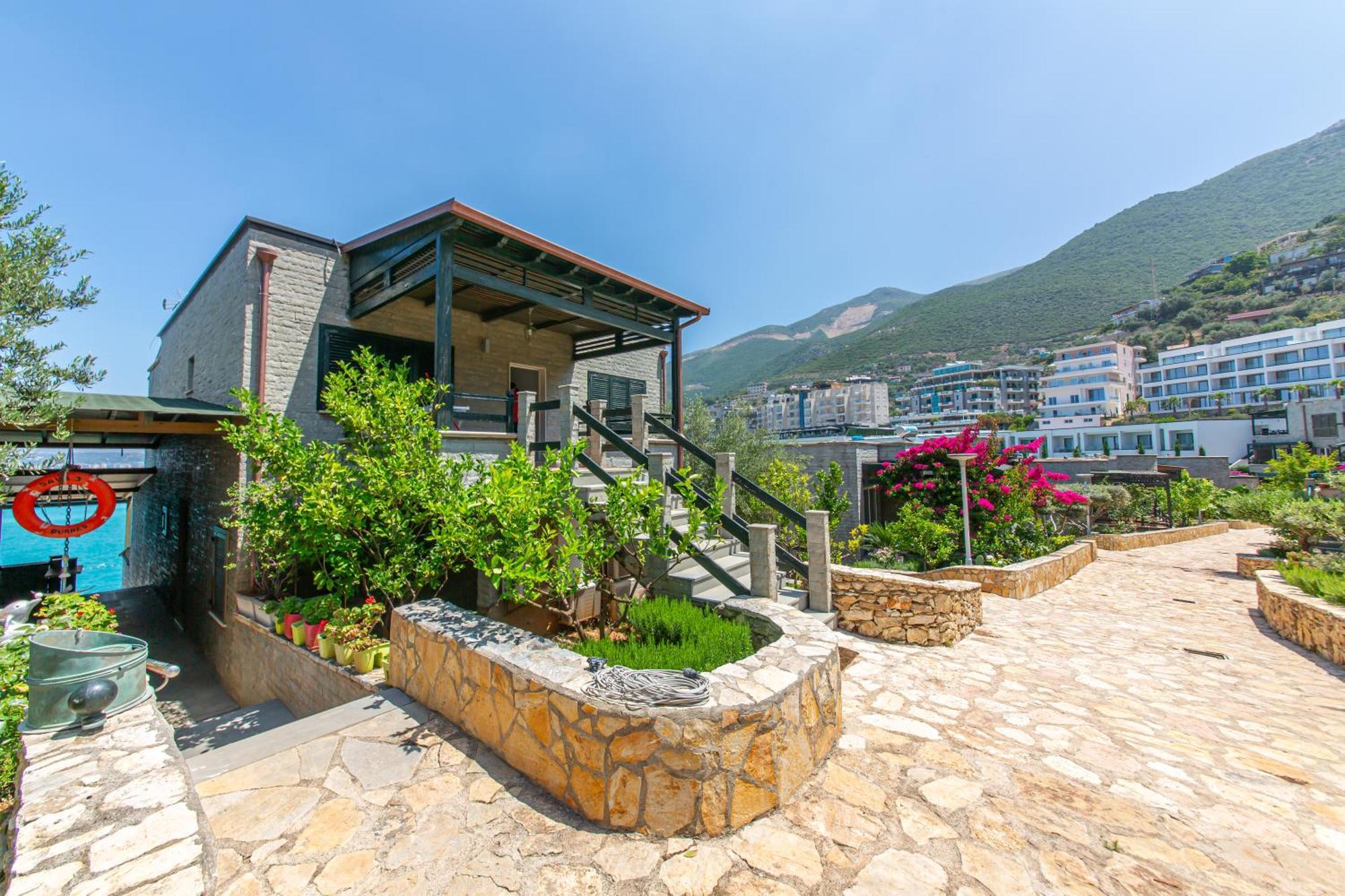 Luxury Villa 2 Vlorë Екстериор снимка